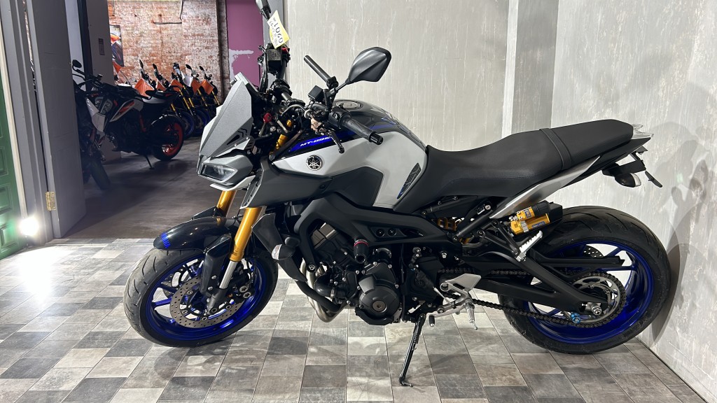 Yamaha MT-09 SP (14728км) - купить в Москве
