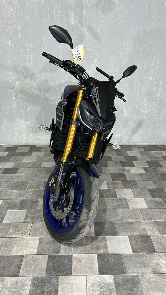 Yamaha MT-09 SP (14728км) - цена