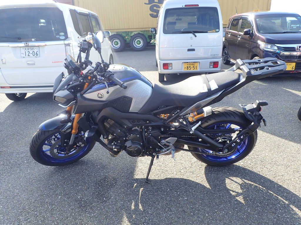 Yamaha MT-09 SP (9623км) - стоимость
