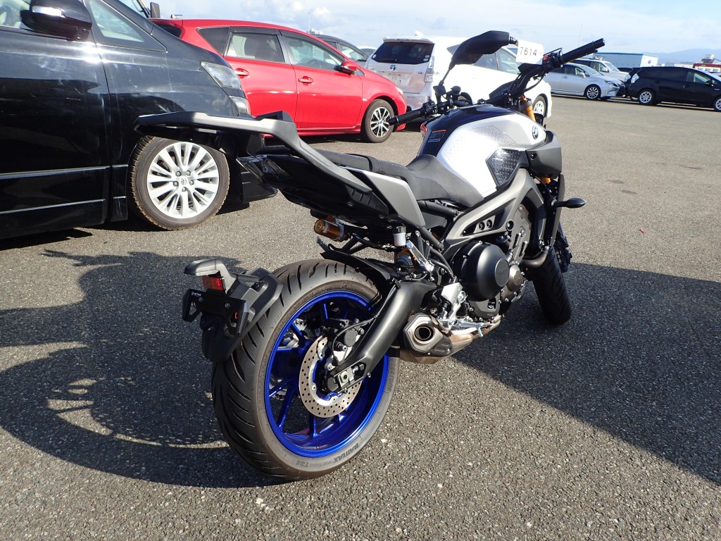 Yamaha MT-09 SP (9623км) - купить недорого