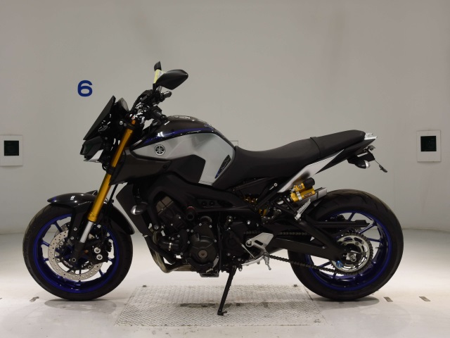 Yamaha MT-09 SP (14728км) - купить с доставкой в Москве