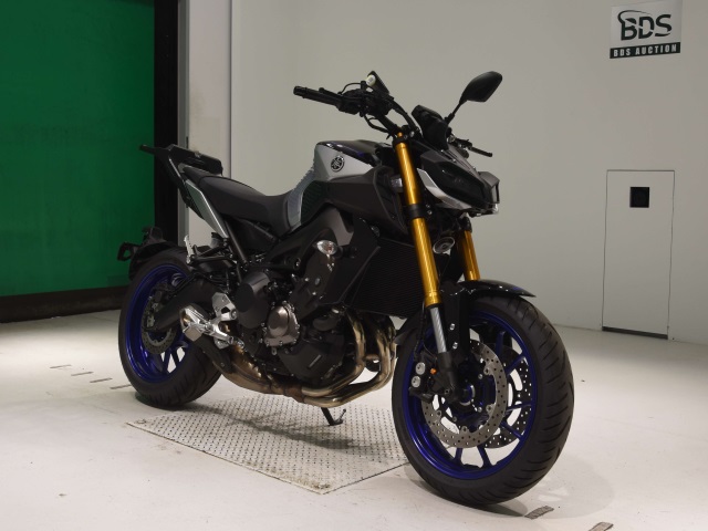Yamaha MT-09 SP (9623км) - стоимость