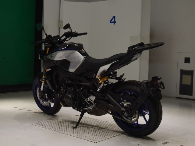 Yamaha MT-09 SP (9623км) - купить недорого