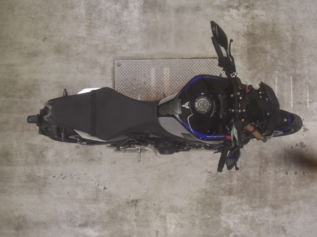 Yamaha MT-09 SP (17450км) - стоимость
