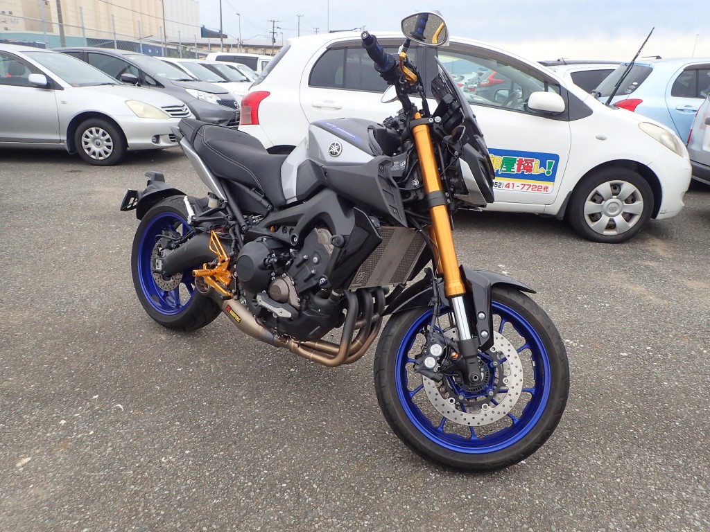 Yamaha MT-09 SP (7199км) - купить с доставкой в Москве