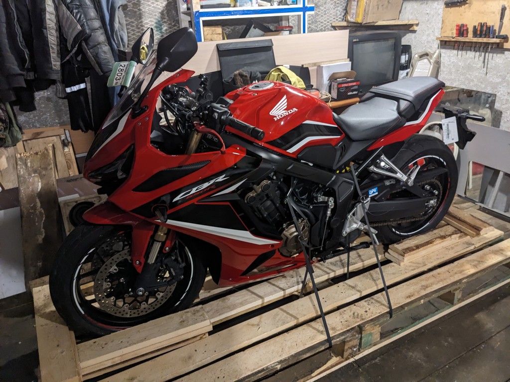 Отзыв: Honda cbr650r