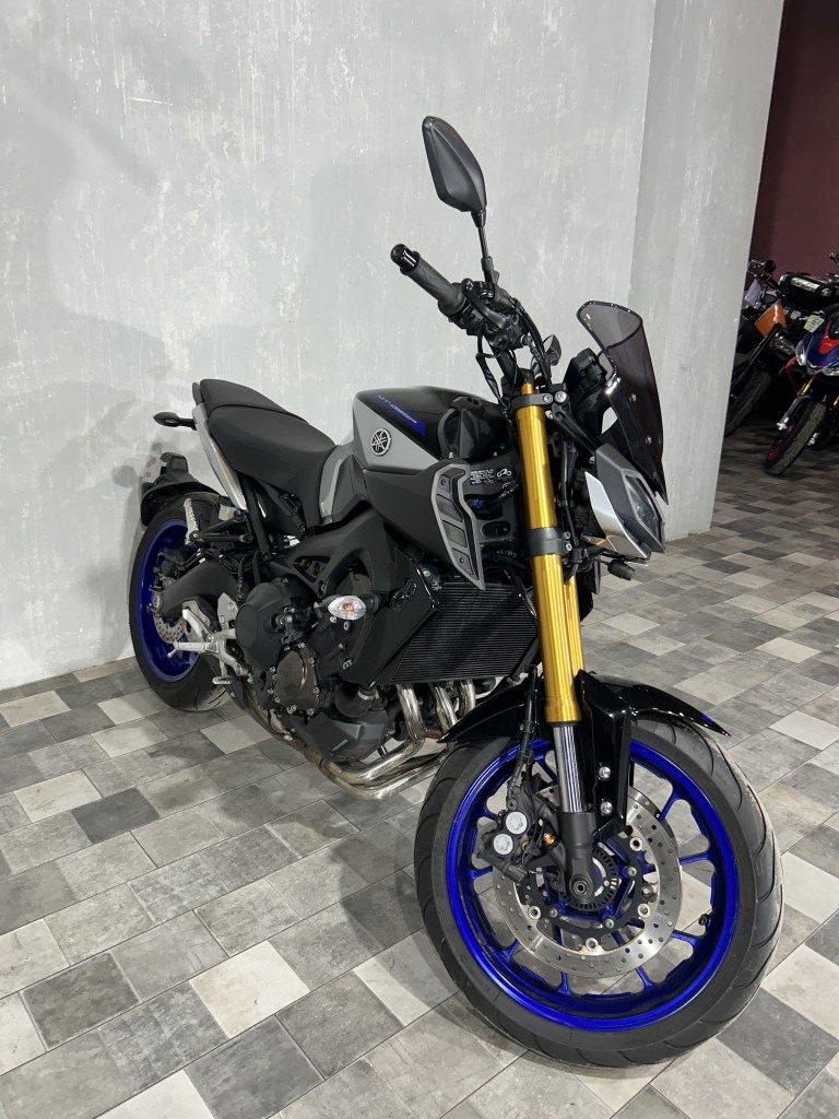 Yamaha MT-09 SP (5364км) - купить с доставкой в Москве