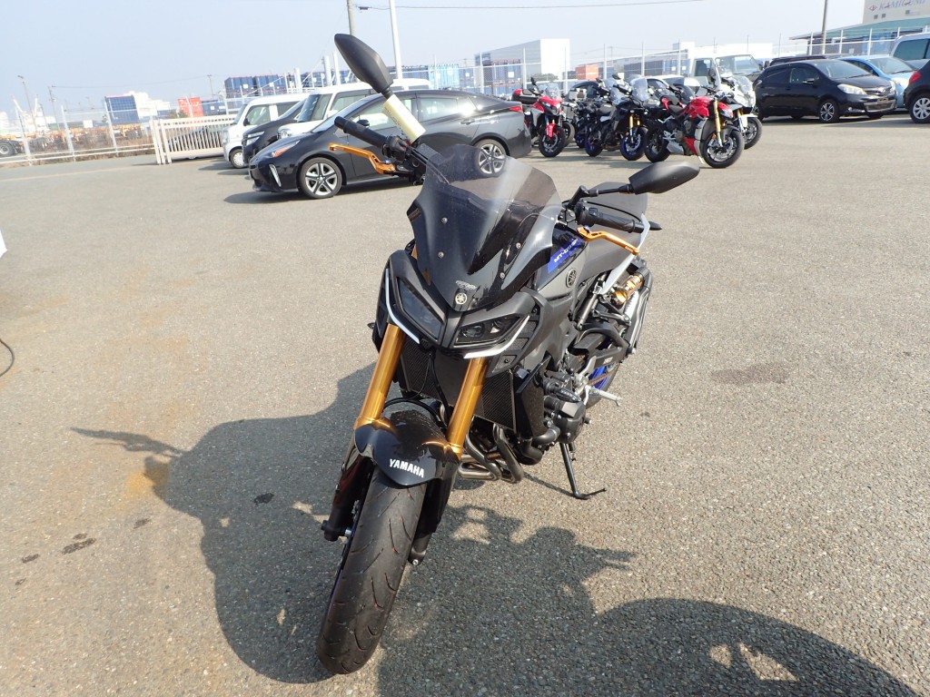 Yamaha MT-09 SP (4073км) - стоимость