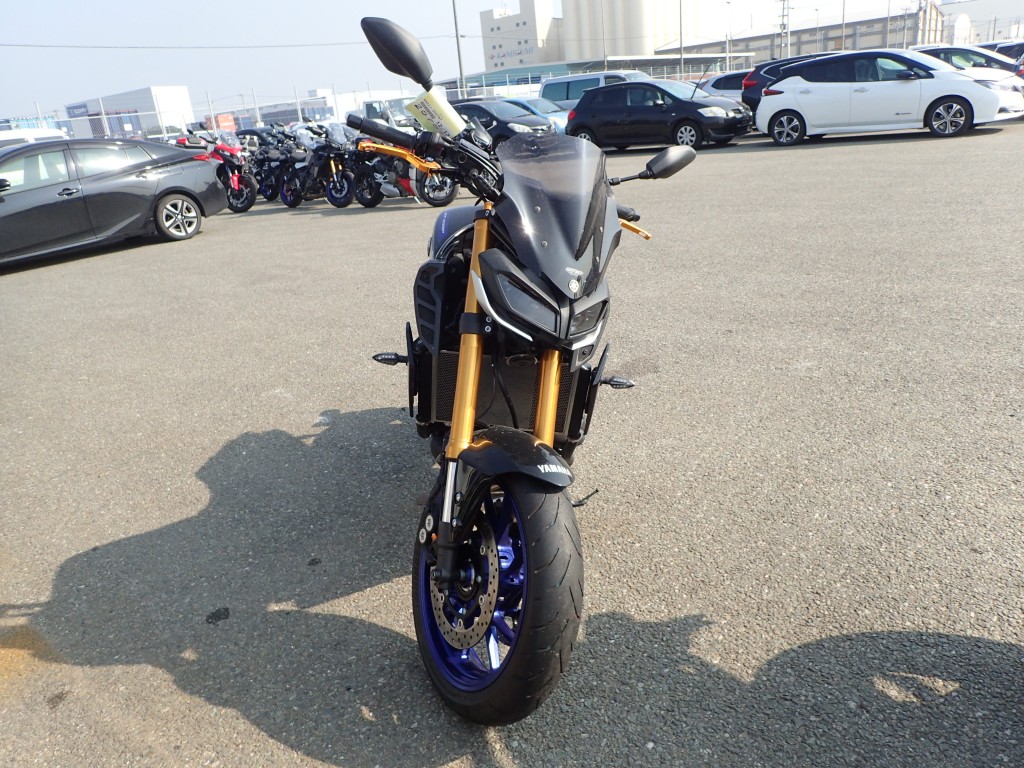 Yamaha MT-09 SP (4073км) - купить с доставкой в Москве