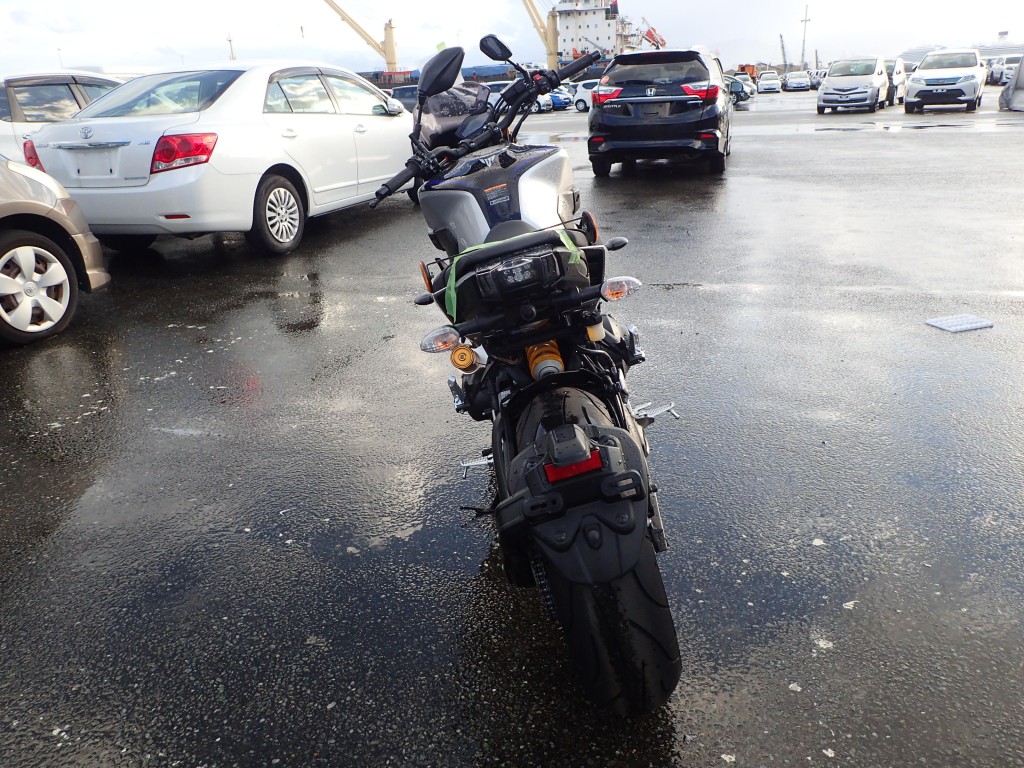 Yamaha MT-09 SP (5364км) - стоимость