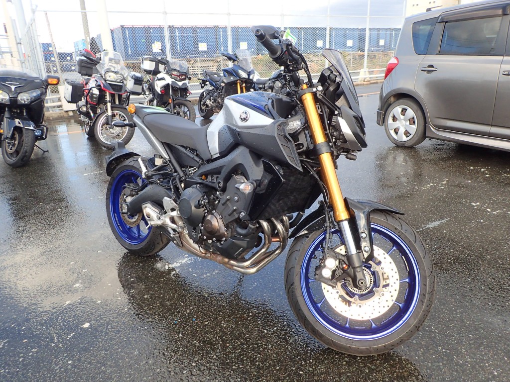 Yamaha MT-09 SP (5364км) - купить с доставкой в Москве
