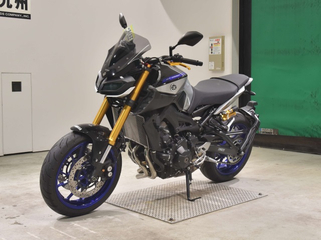 Yamaha MT-09 SP (4073км) - стоимость
