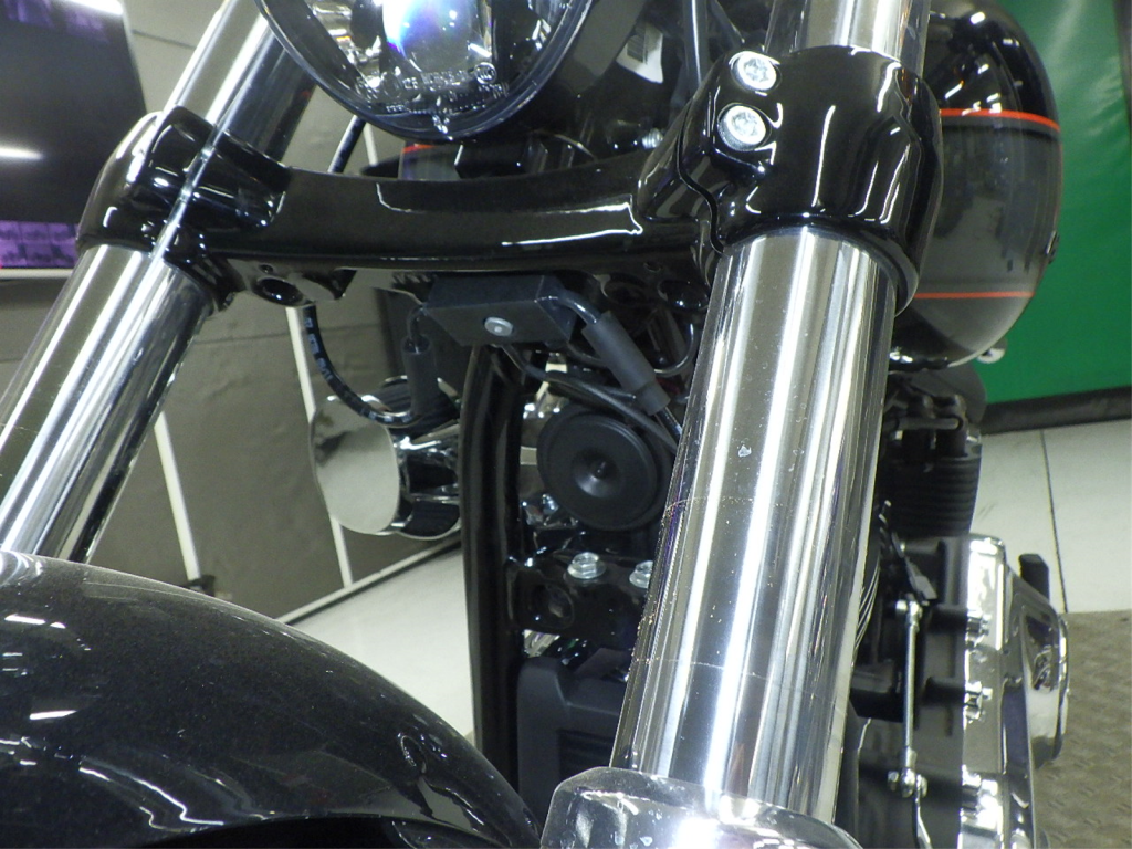 Harley-Davidson Softail Breakout FXBR 1920 (1км) - купить в Москве