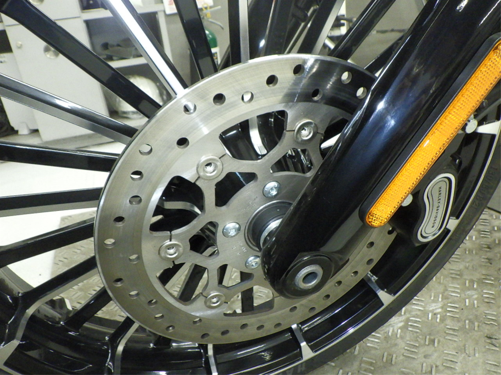 Harley-Davidson Softail Breakout FXBR 1920 (1км) - купить недорого