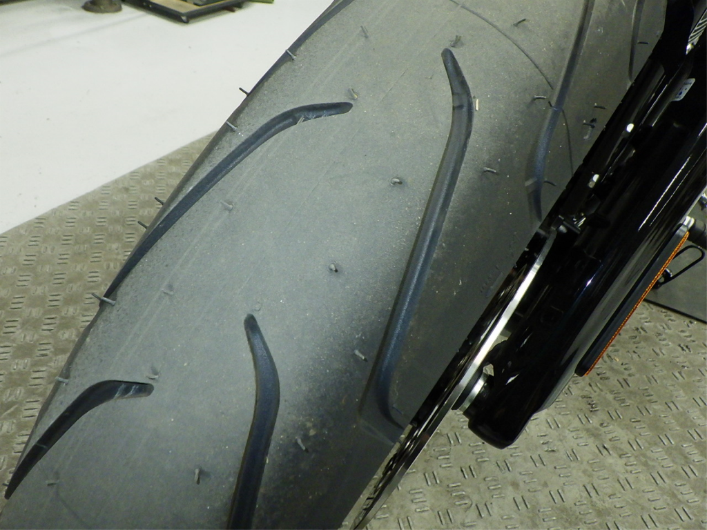 Harley-Davidson Softail Breakout FXBR 1920 (1км) - цена