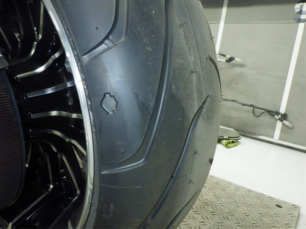 Harley-Davidson Softail Breakout FXBR 1920 (1км) - купить с доставкой в Москве