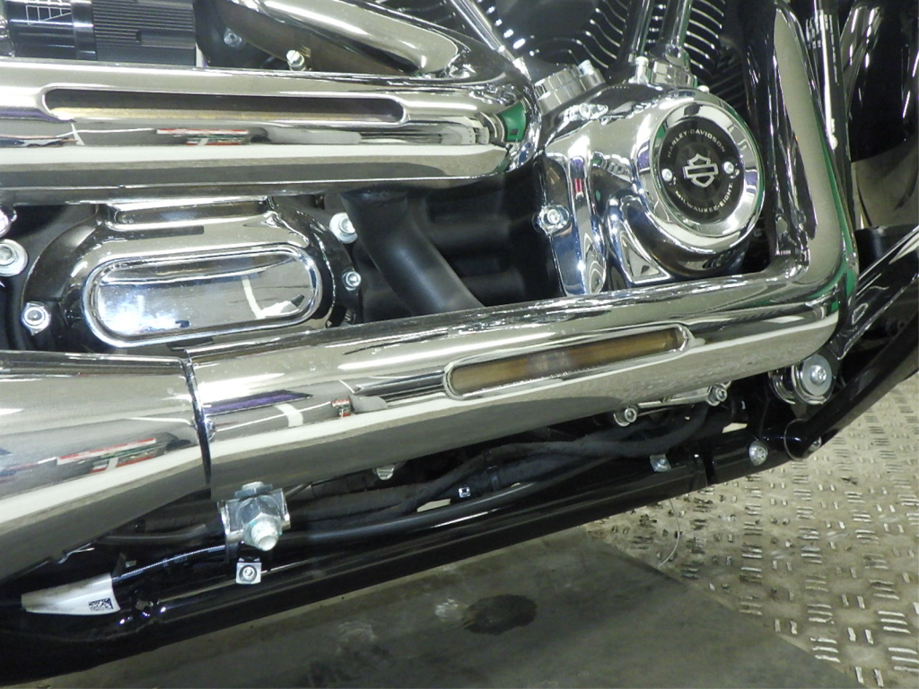 Harley-Davidson Softail Breakout FXBR 1920 (1км) - купить с доставкой