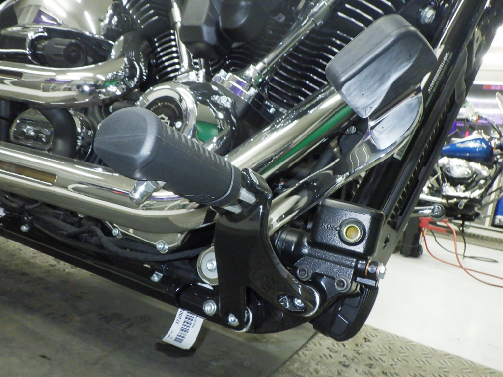 Harley-Davidson Softail Breakout FXBR 1920 (1км) - купить в Москве