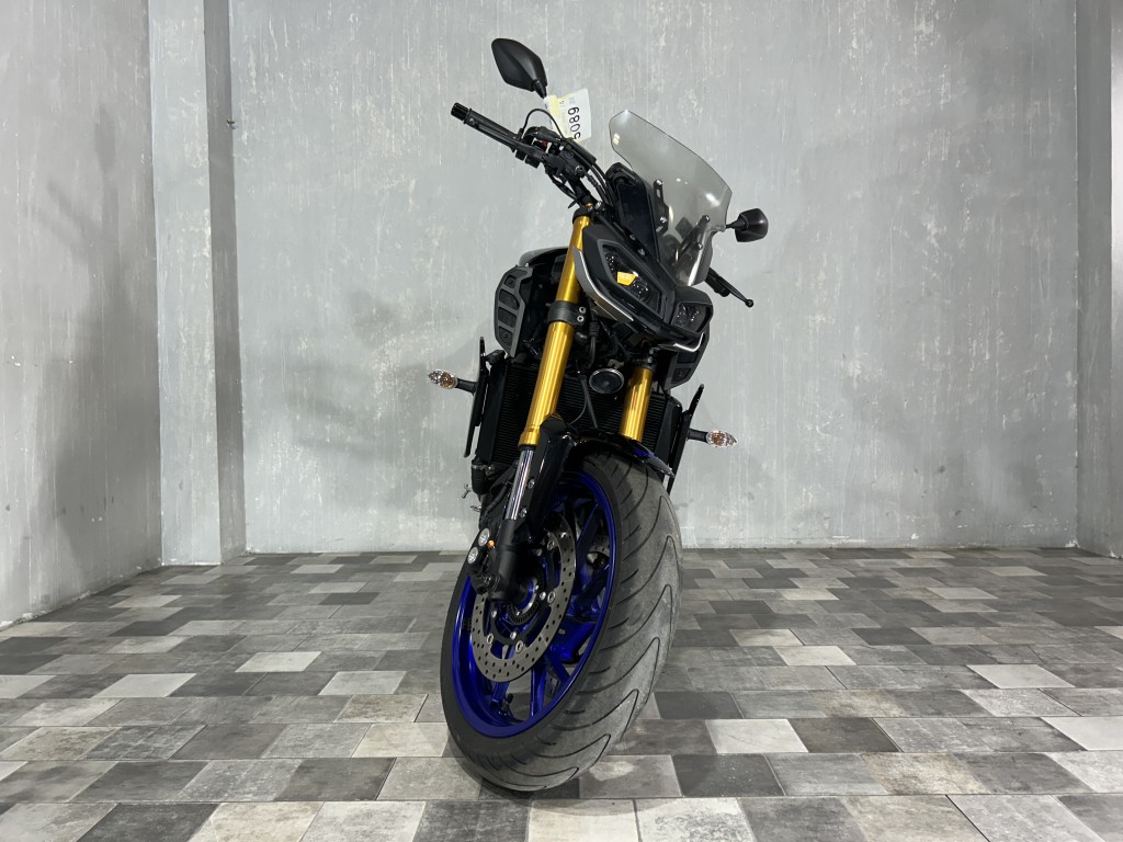 Yamaha MT-09 SP (10245км) - купить с доставкой