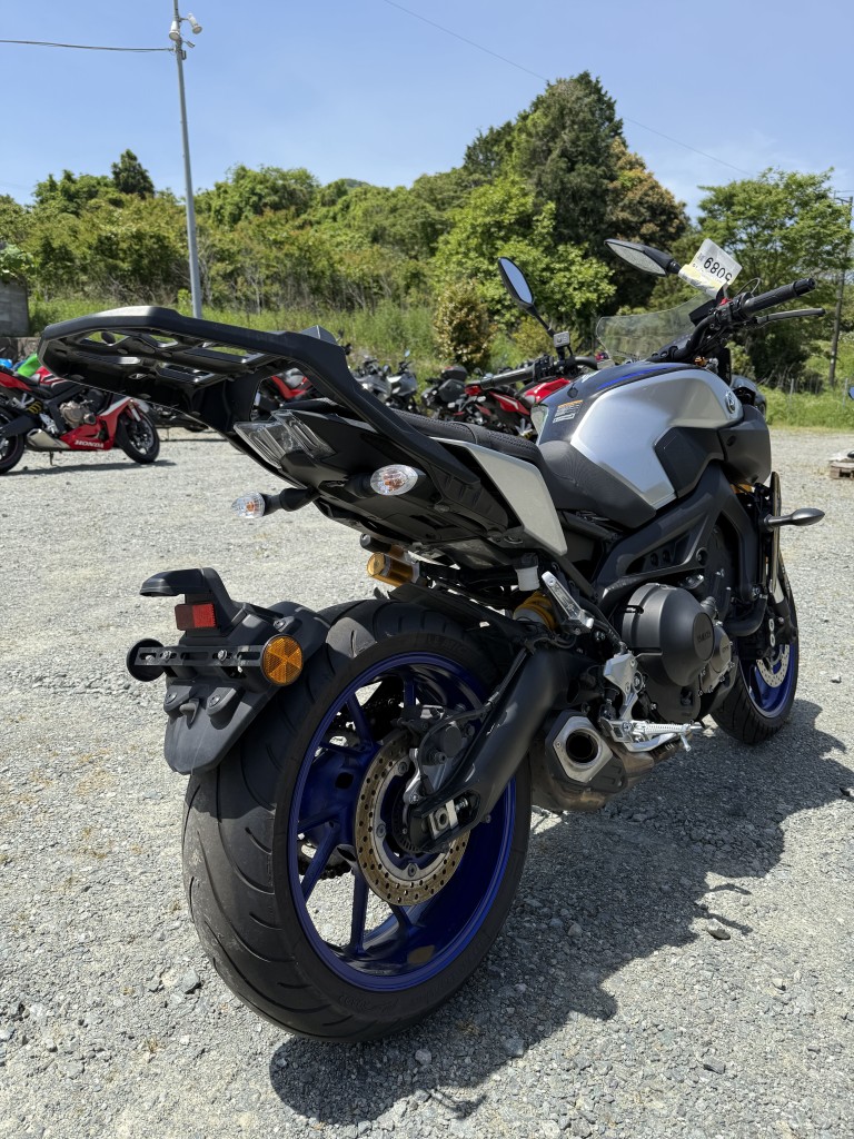 Yamaha MT-09 SP (10245км) - купить с доставкой в Москве