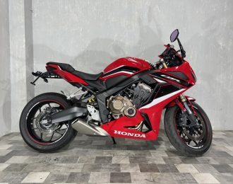 Мотоцикл Honda CBR650R (3120км)