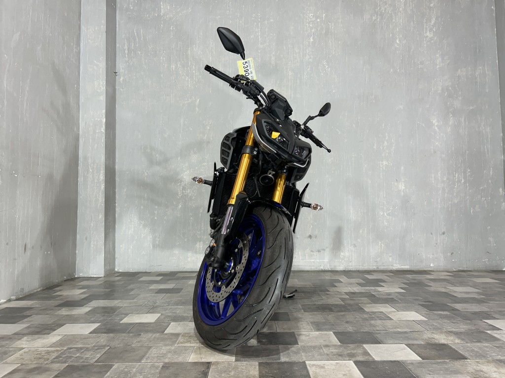 Yamaha MT-09 SP (9313 км) - купить с доставкой в Москве