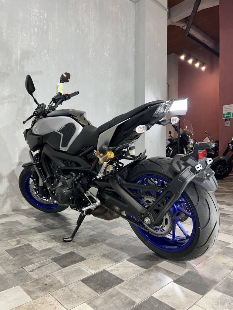 Yamaha MT-09 SP (9313 км) - в Москве
