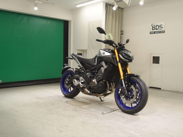 Yamaha MT-09 SP (9313 км) - купить недорого