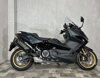 Мотоцикл Yamaha T-MAX 560 TECH MAX (2338км)