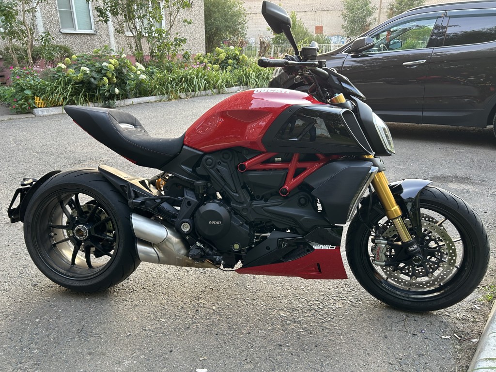 Отзыв: Ducati diavel-1260-s